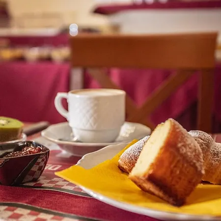 Alessandro Della Spina Hotell Pisa