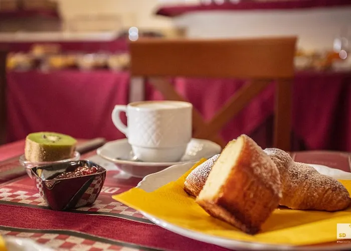 Alessandro Della Spina Hotel Pisa