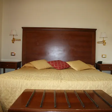 Hotel Alessandro Della Spina 3*