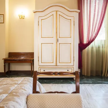 Alessandro Della Spina Hotel